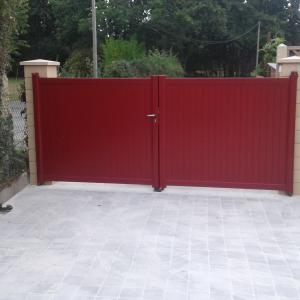 Pose portail aluminium