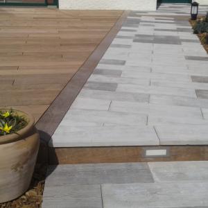 Terrasse bois et pierre